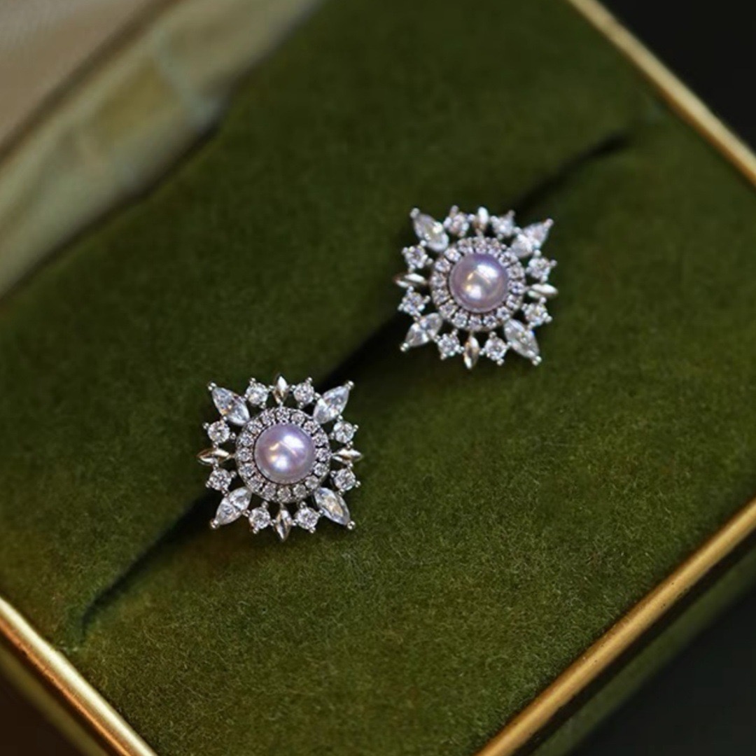 Elegant Vintage Sunflower Stud - огляд і ціна Vintage Fashion Center