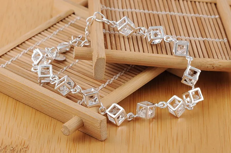 925 sterling silver Simple Cry - огляд і ціна Vintage Fashion Center