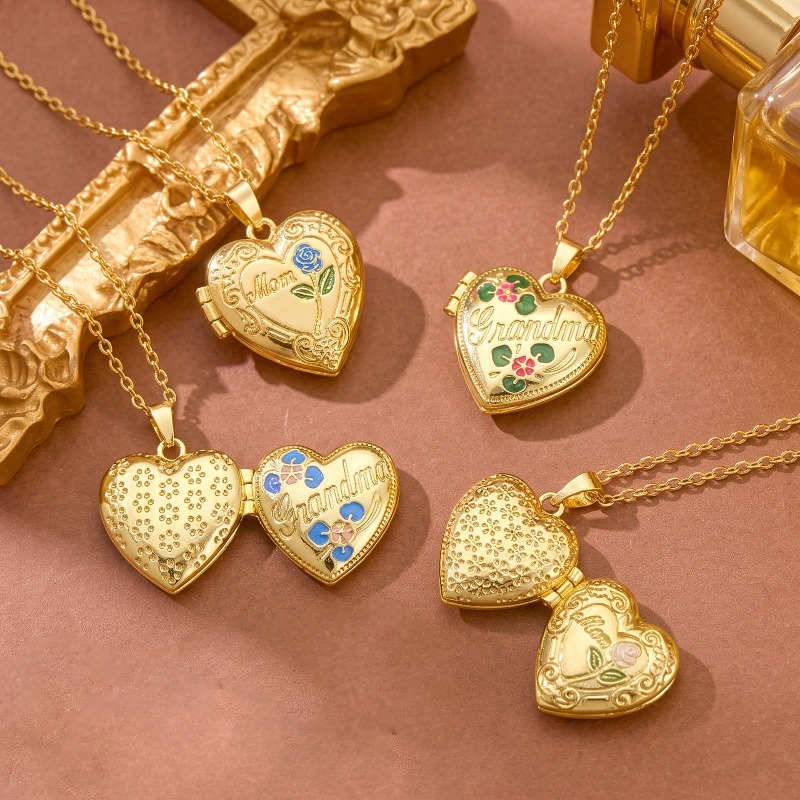 Vintage Heart Locket Necklace  - огляд і ціна Vintage Fashion Meaning